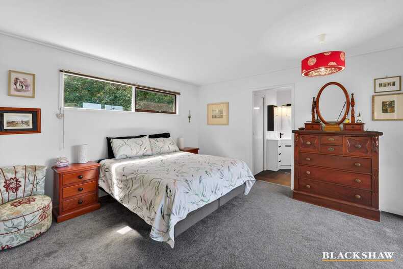 1/5 Karana Close Long Beach