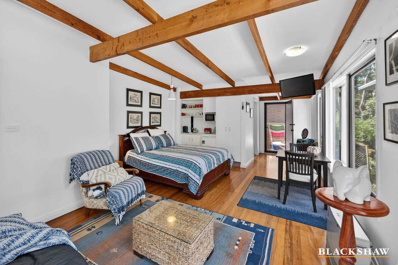 1/5 Karana Close Long Beach