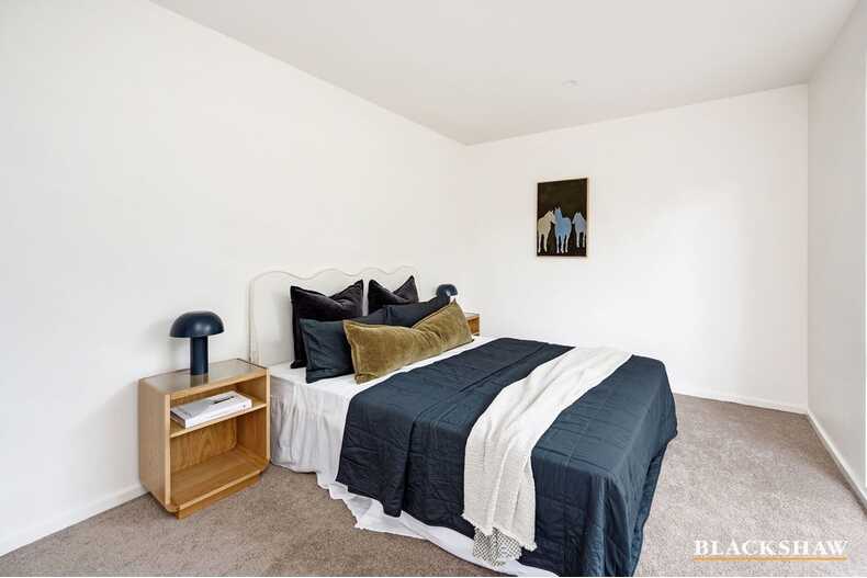 1/120 Lambrigg Street Farrer