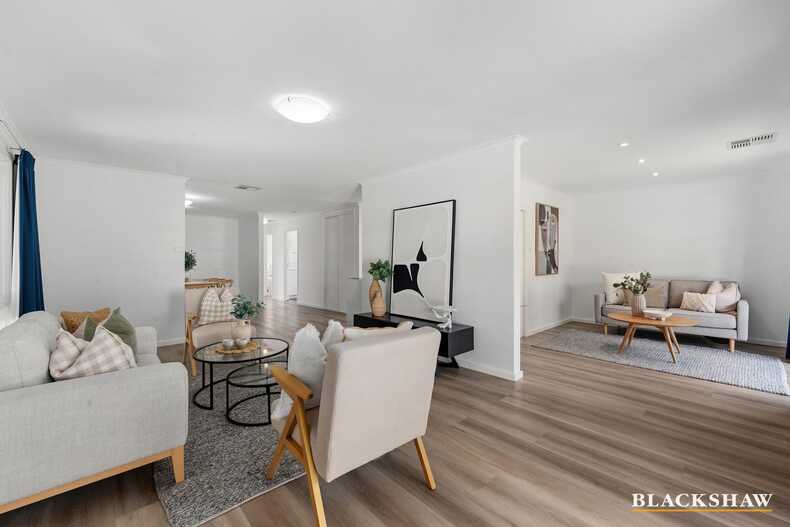 45 Surveyor Street Crestwood