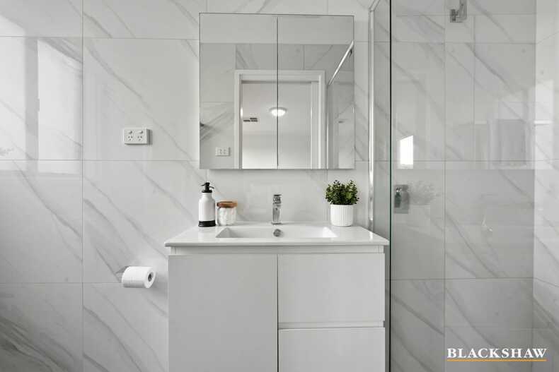 45 Surveyor Street Crestwood