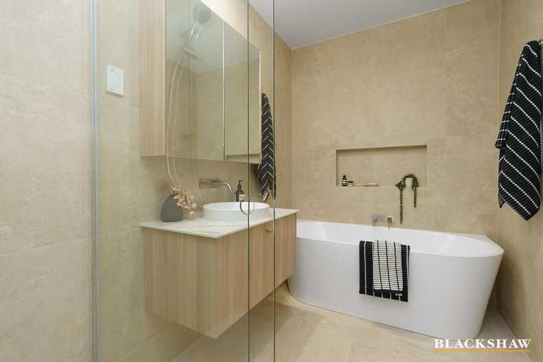 21 Kallir Street Denman Prospect