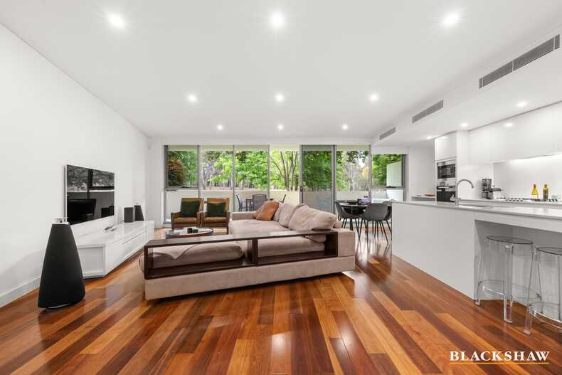 1/17 State Circle Forrest