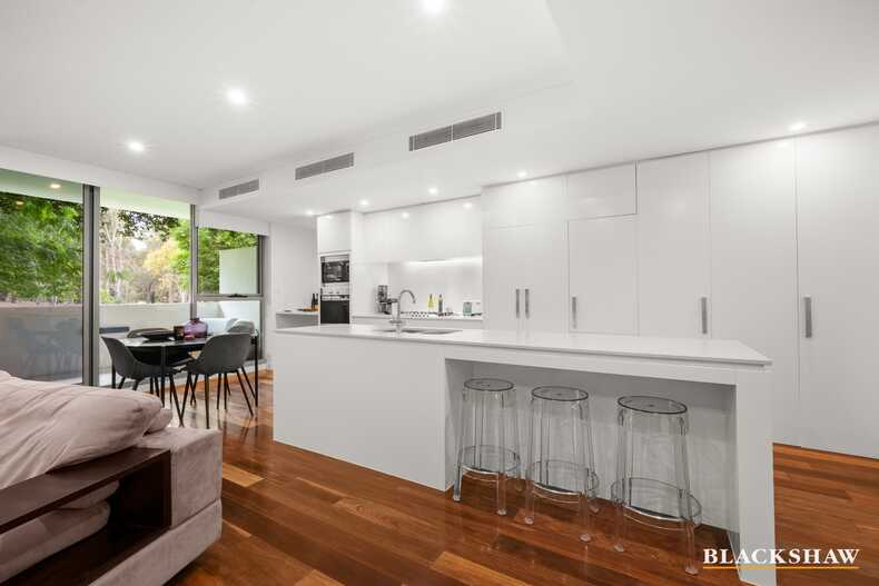 1/17 State Circle Forrest