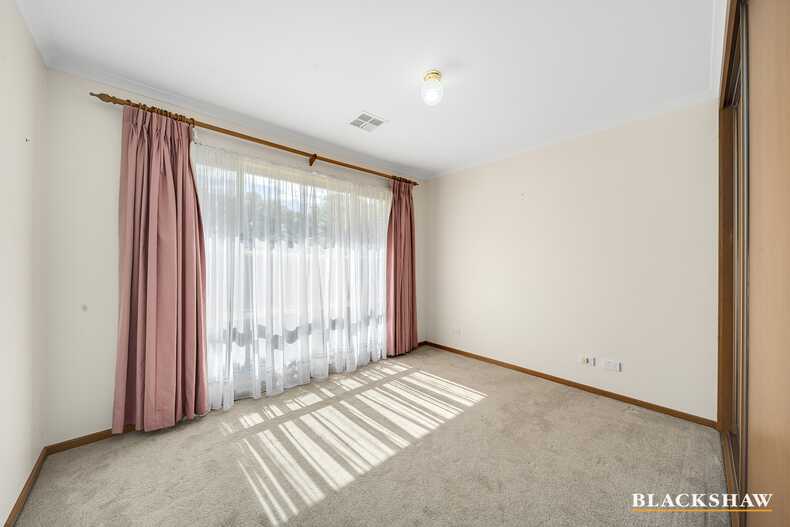 2  Darmody Place Jerrabomberra