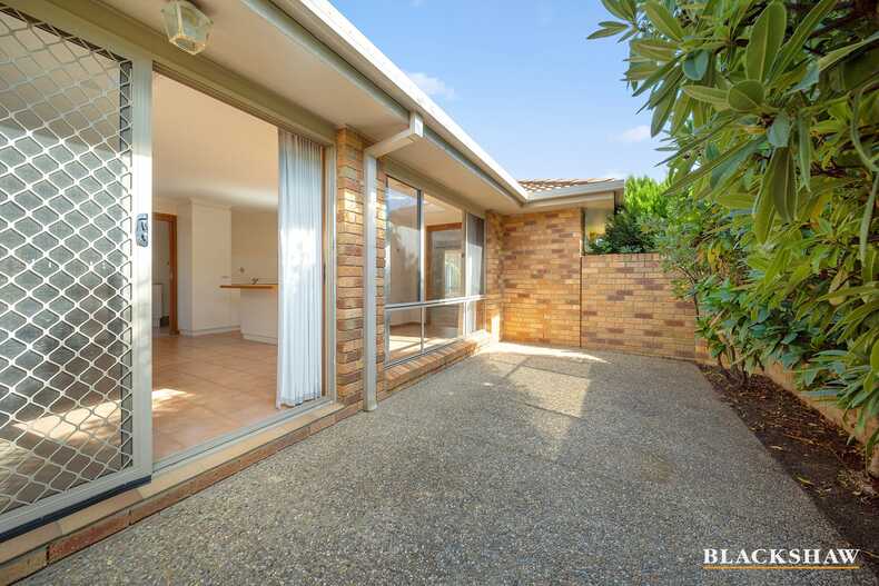 2  Darmody Place Jerrabomberra