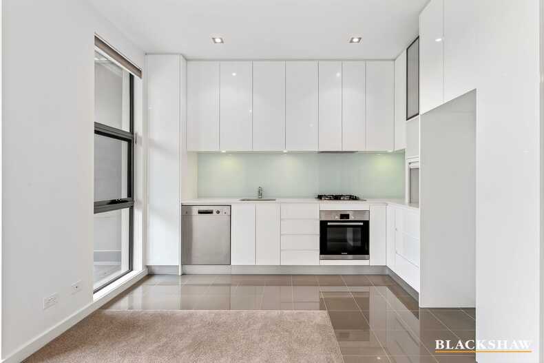 10/143 Blamey Crescent Campbell