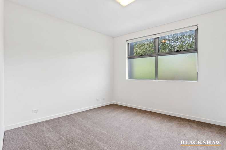 10/143 Blamey Crescent Campbell