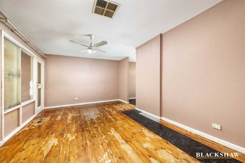 44 Mackennal Street Lyneham