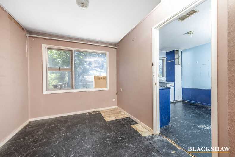 44 Mackennal Street Lyneham