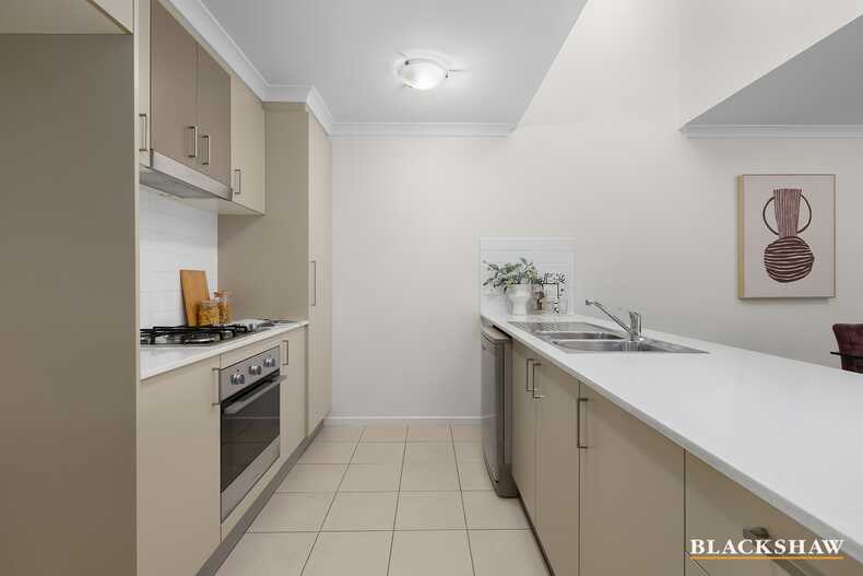 99 Burrumarra Avenue Ngunnawal