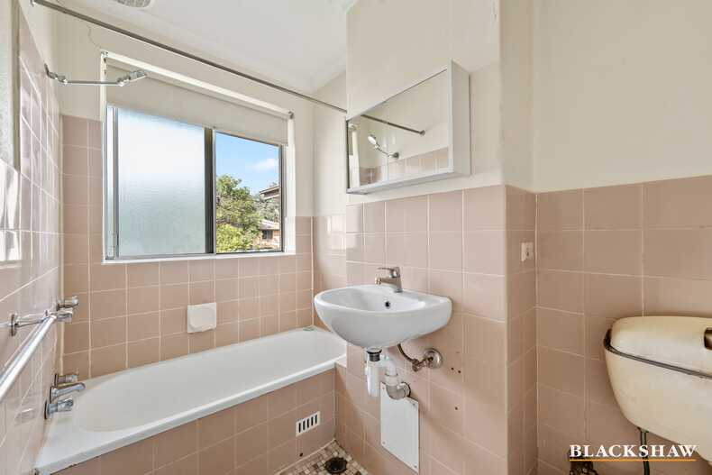 8/15 Devonport Street Lyons