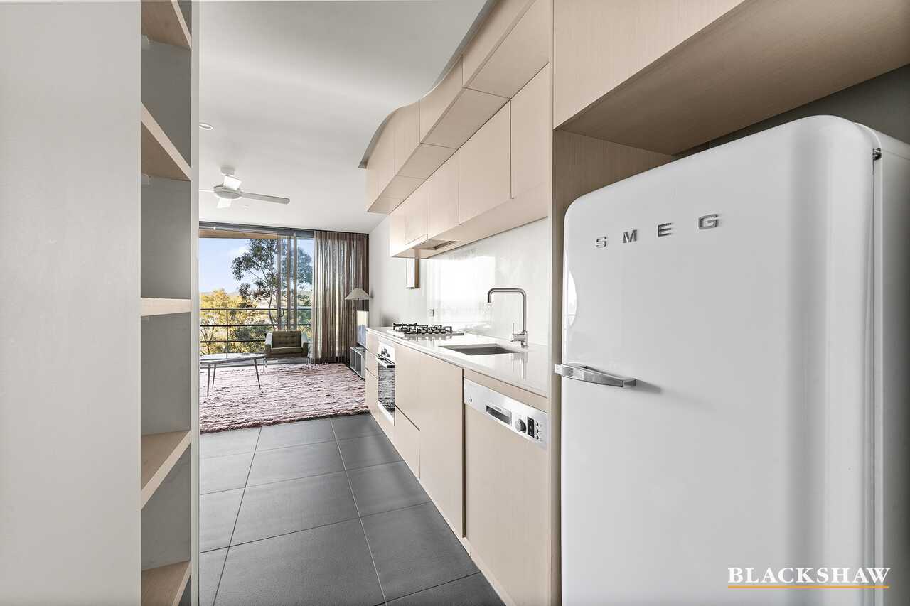 Level 4/411/25 Edinburgh Avenue City