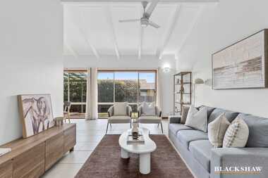 12 Bonrook Street Hawker