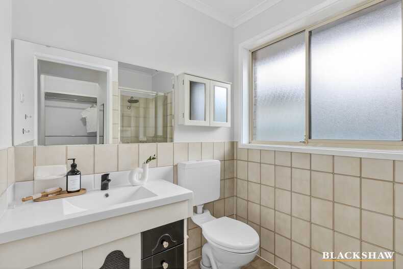 12 Bonrook Street Hawker