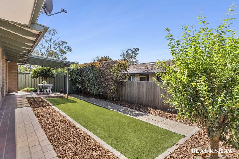12 Bonrook Street Hawker