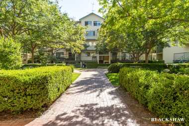 221/15 Jardine Street Kingston