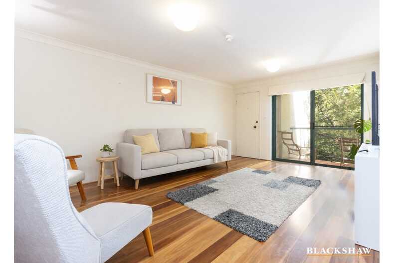 221/15 Jardine Street Kingston