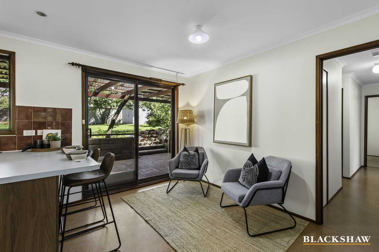 6 McArthur Place, Latham, Latham - Thumbnail 2