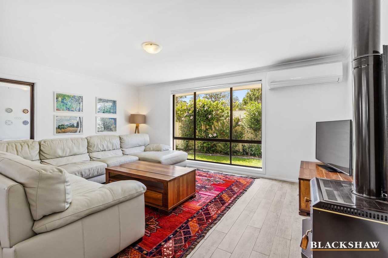 12 Larmer Close Broulee