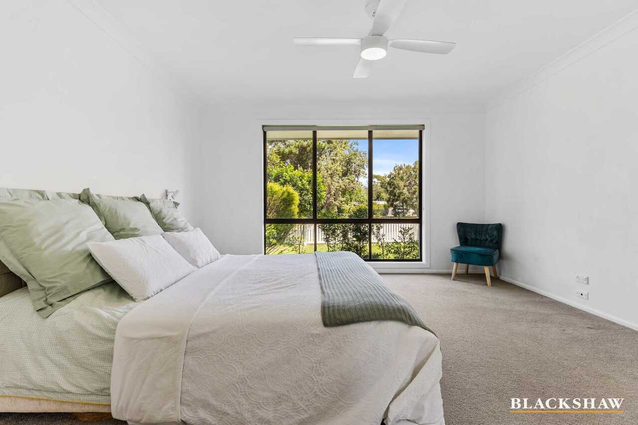 12 Larmer Close Broulee