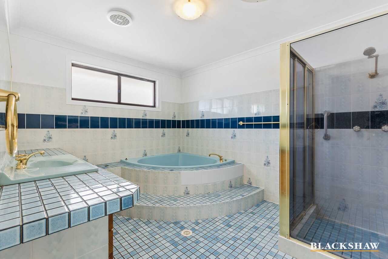 12 Larmer Close Broulee