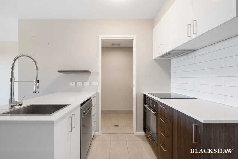 39/566 Cotter Road Wright