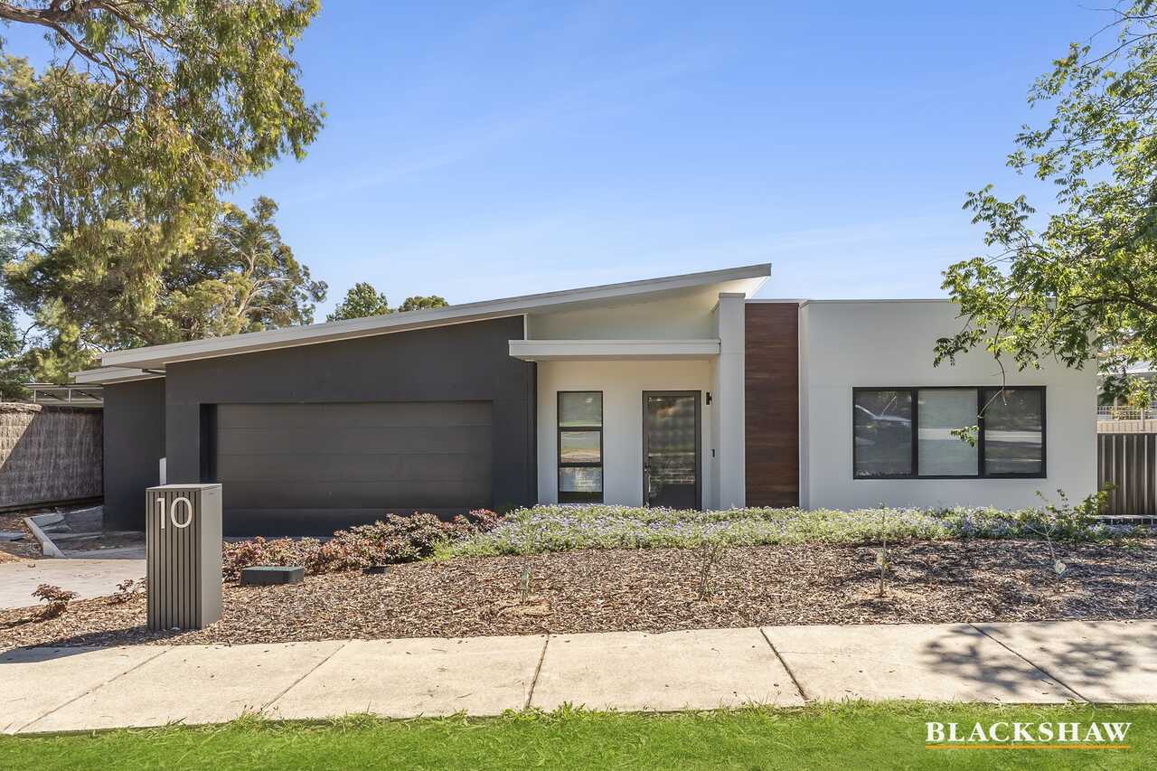 10 Perry Drive Chapman