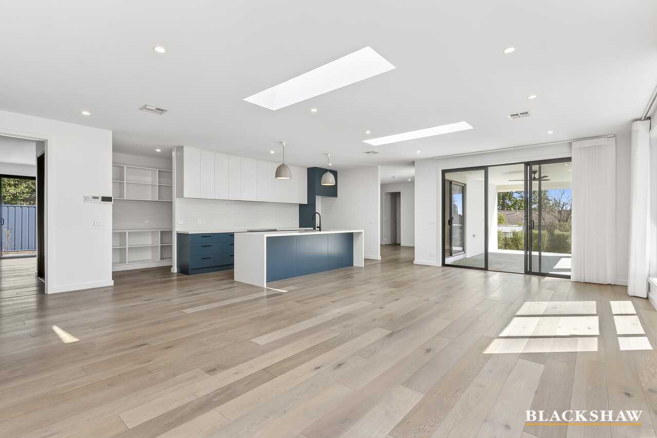 10 Perry Drive Chapman