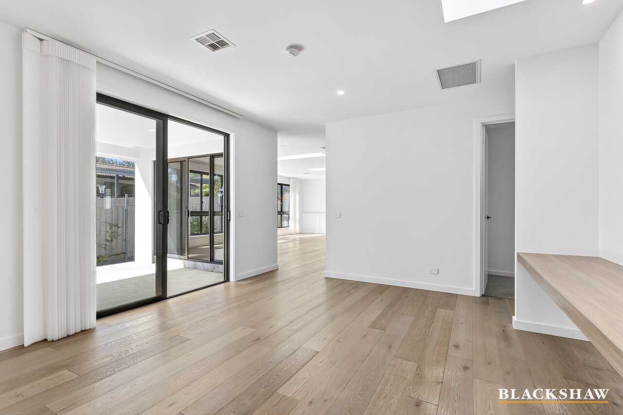 10 Perry Drive Chapman