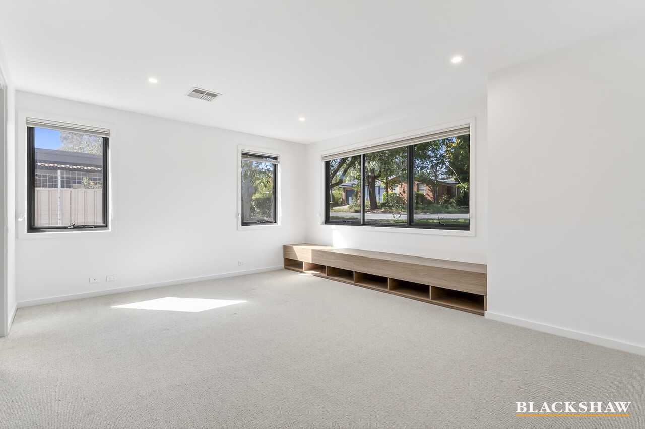 10 Perry Drive Chapman