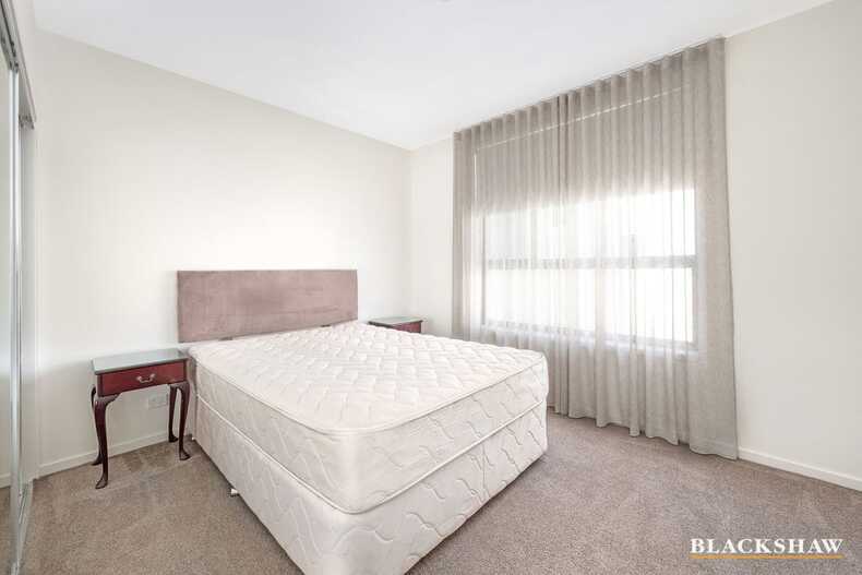 148/56 Eyre Street Kingston