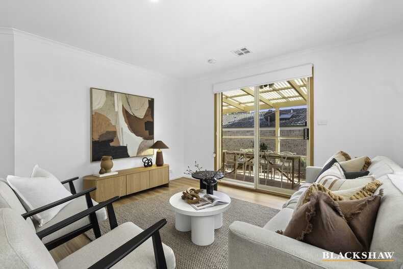 6 Randall Close Dunlop 6 Randall Close Dunlop