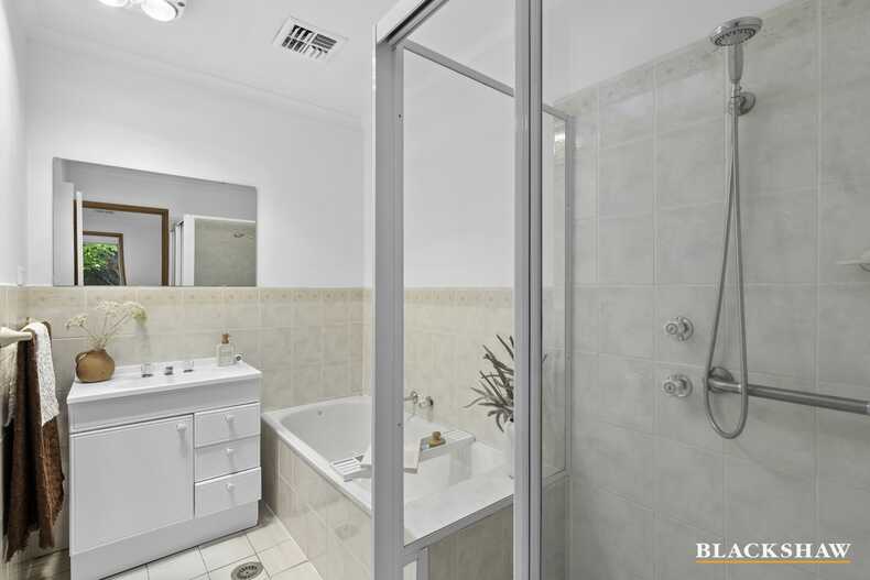 6 Randall Close Dunlop 6 Randall Close Dunlop