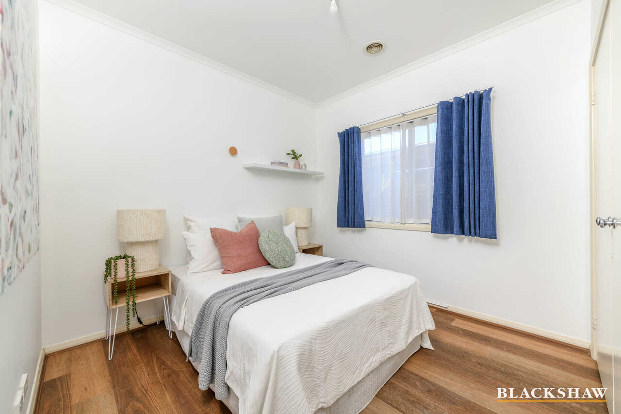 1/12 Redwater Place Amaroo