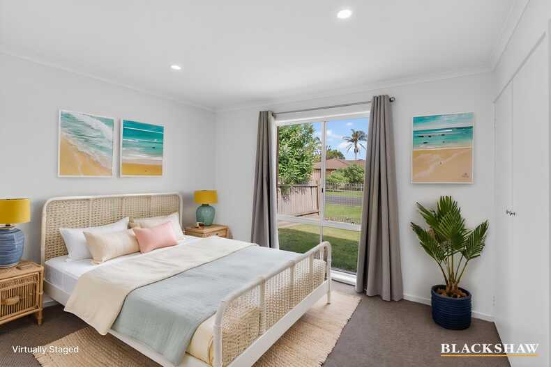 8 Barton Parade Tomakin