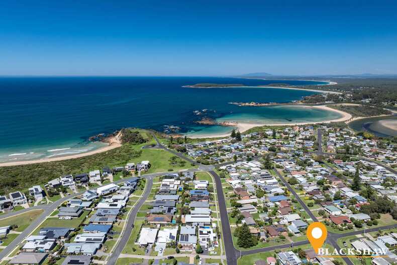 8 Barton Parade Tomakin