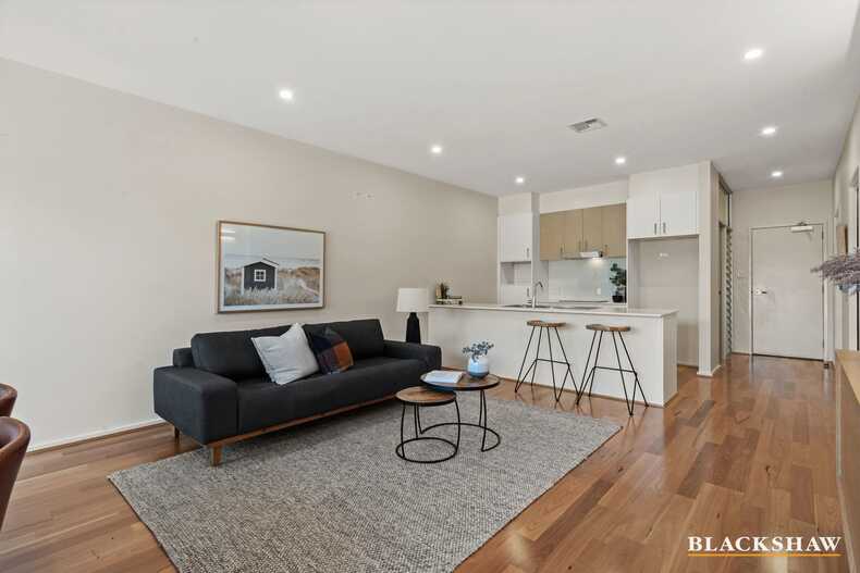 10/44 Tishler Street Wright