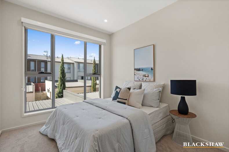 10/44 Tishler Street Wright