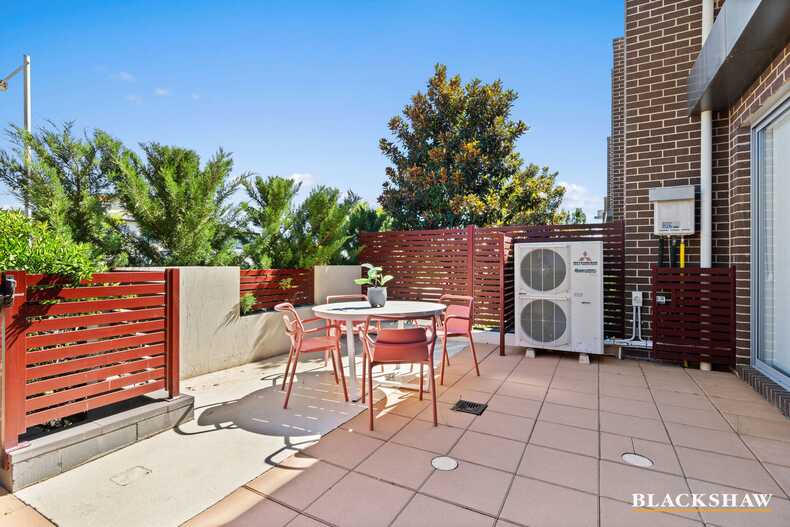 10/44 Tishler Street Wright