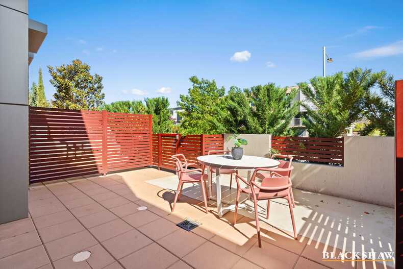 10/44 Tishler Street Wright