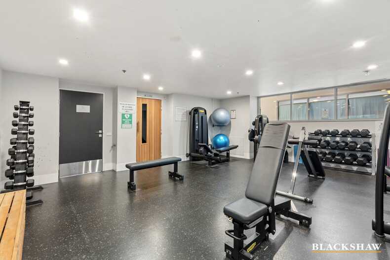 16/3 London Circuit City 16/3 London Circuit City