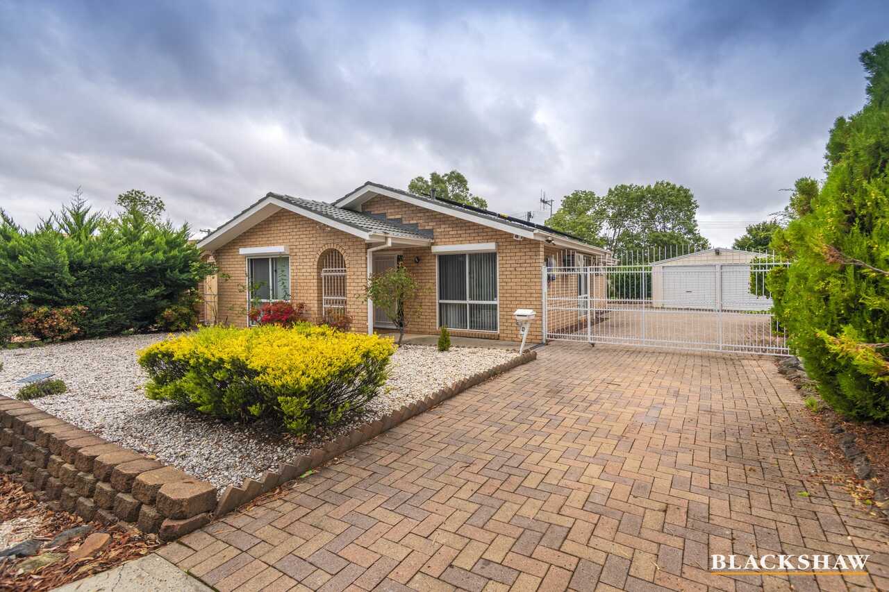 4 Kerkeri Close Isabella Plains