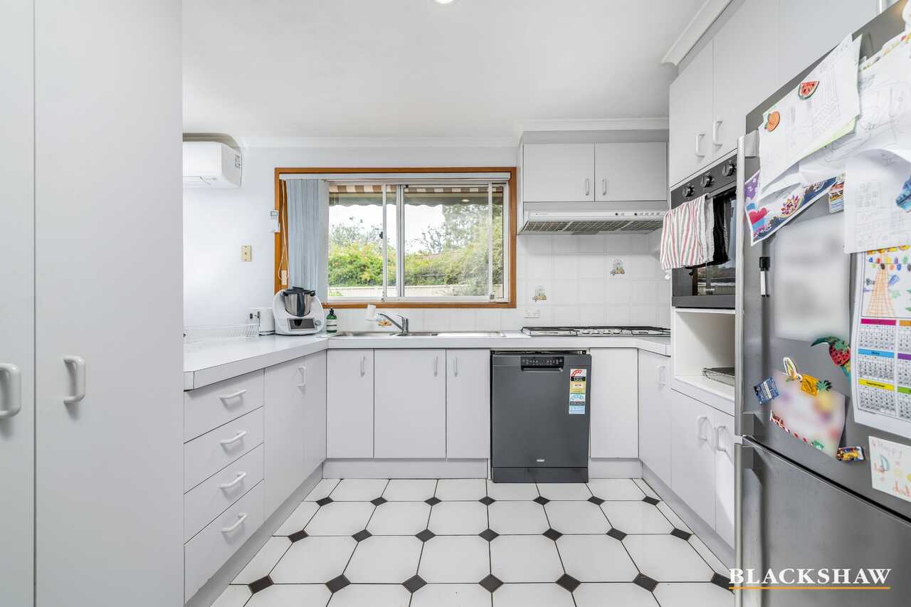 4 Kerkeri Close Isabella Plains