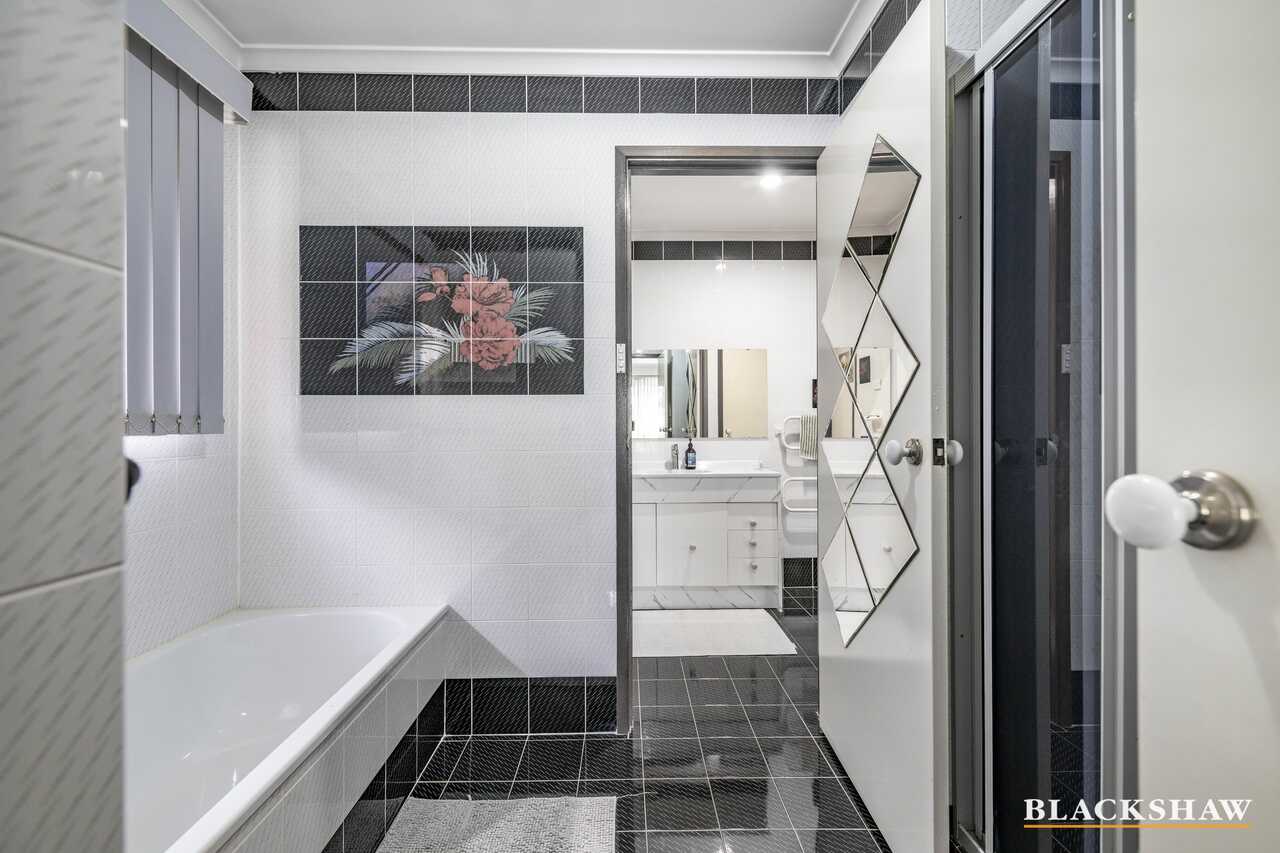 4 Kerkeri Close Isabella Plains