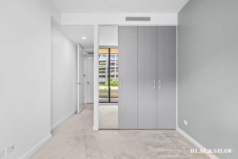 226/1 Kalma Way Campbell