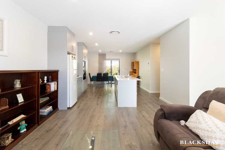 6/50 Ellendon Street Bungendore