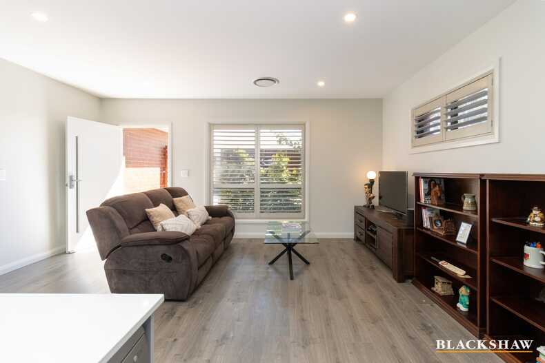 6/50 Ellendon Street Bungendore