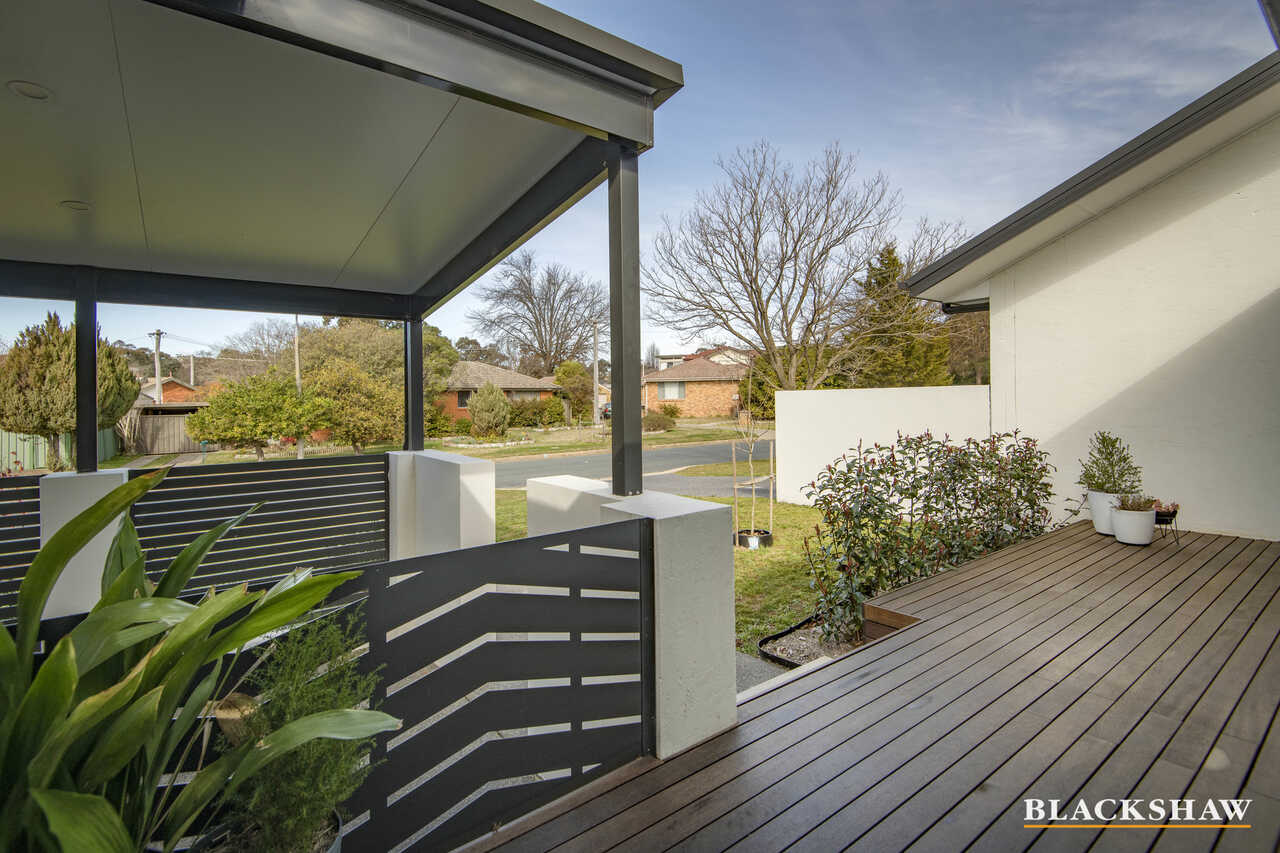 62a Blackman Crescent Macquarie