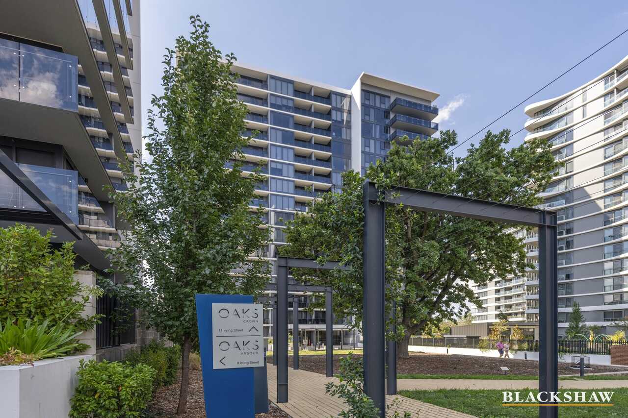 94/11 Irving Street Phillip